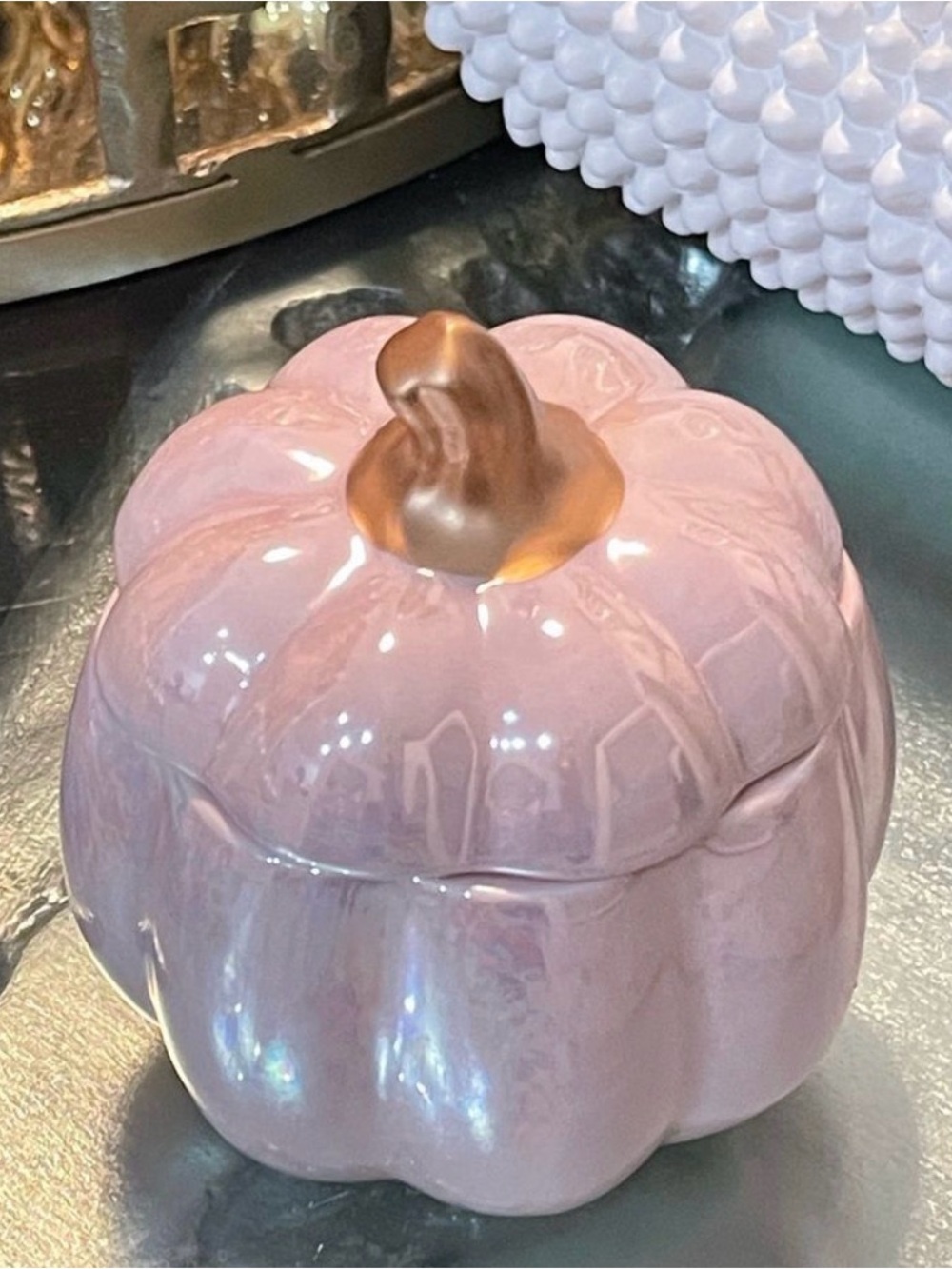 New Pink and gold pumpkin Candle 9.8 Oz Vanilla Pumpkin Cupcake